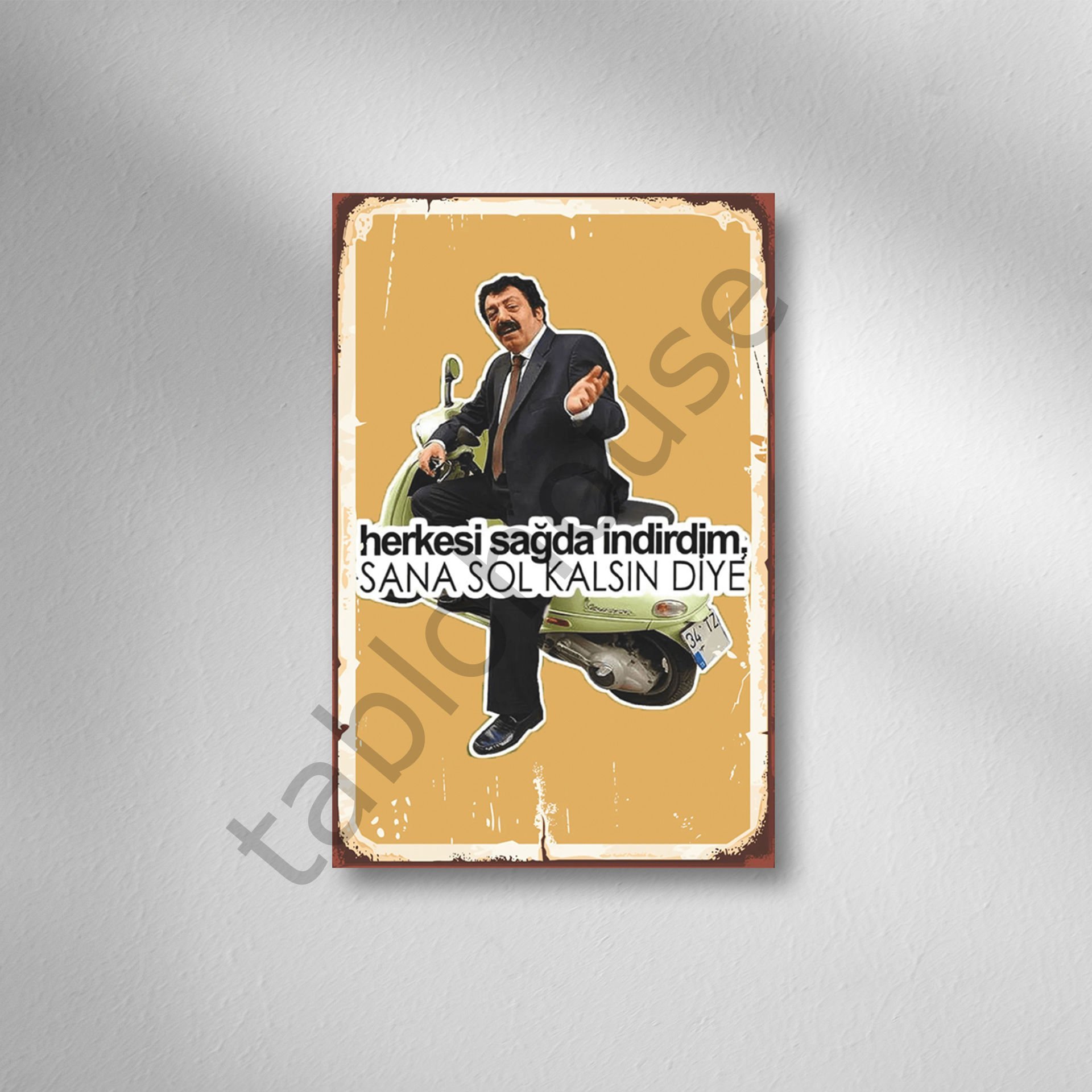 Müslüm Gürses Herkesi Sağda İndirdim Sana Sol Kalsın Diye Retro Ahşap Poster