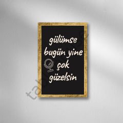 Gülümse Bugün Yine Çok Güzelsin Retro  Ahşap Poster