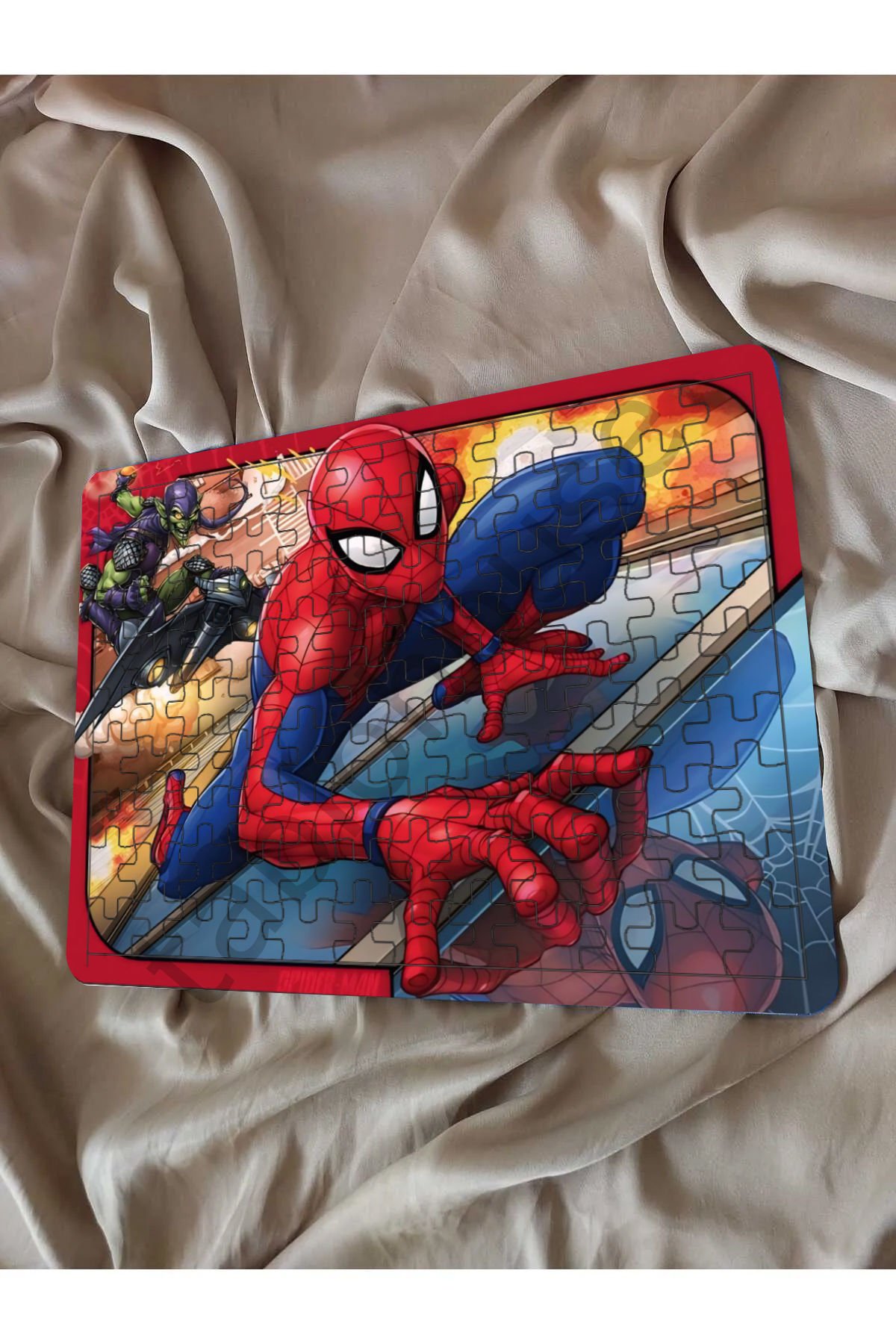Spiderman Çocuk Ahşap Puzzle  mobilya