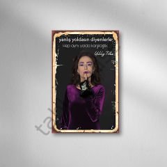 Yıldız Tilbe Retro Ahşap Poster
