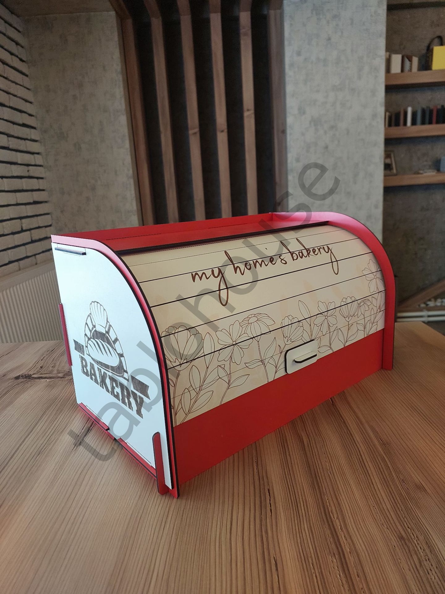 Ahşap Ekmeklik , Ekmek Dolabı