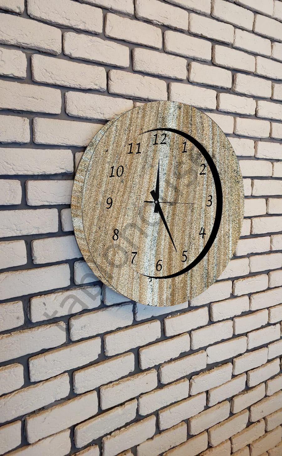 Ahşap Duvar Saati