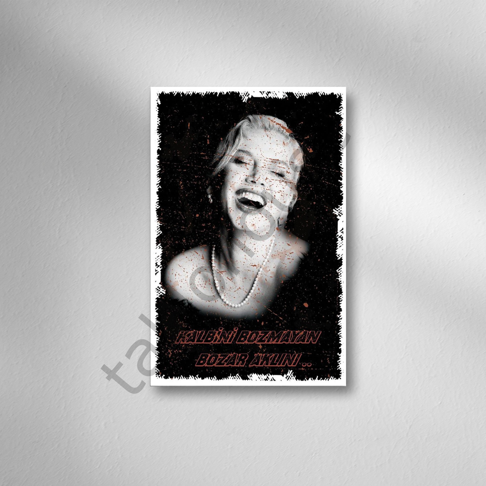 Sezen Aksu ''Kalbini Bozmayan Bozar Aklını'' Retro Ahşap Poster
