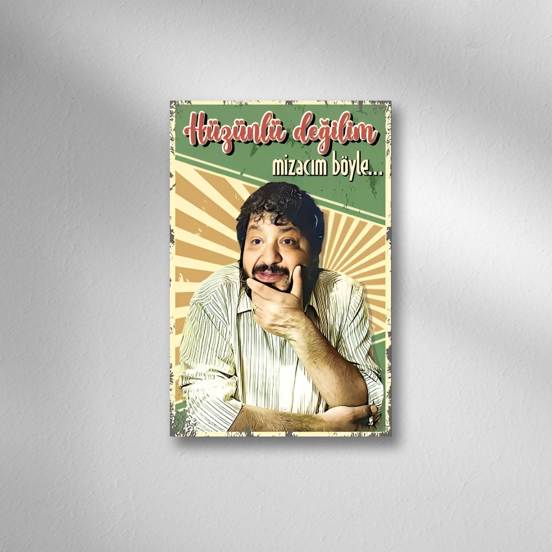 Hüzünlü Değilim Mizacım Böyle Retro Ahşap Poster